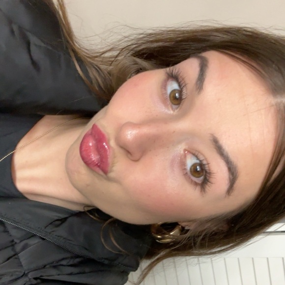 izzymartiinez